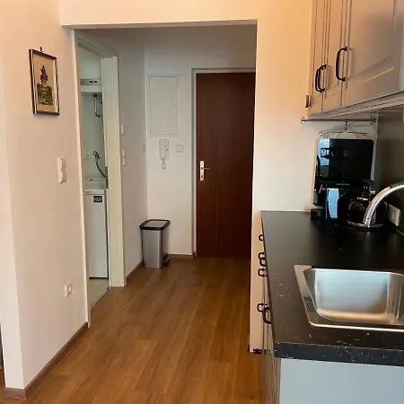 Zentrum & Parkmoeglichkeit Graz